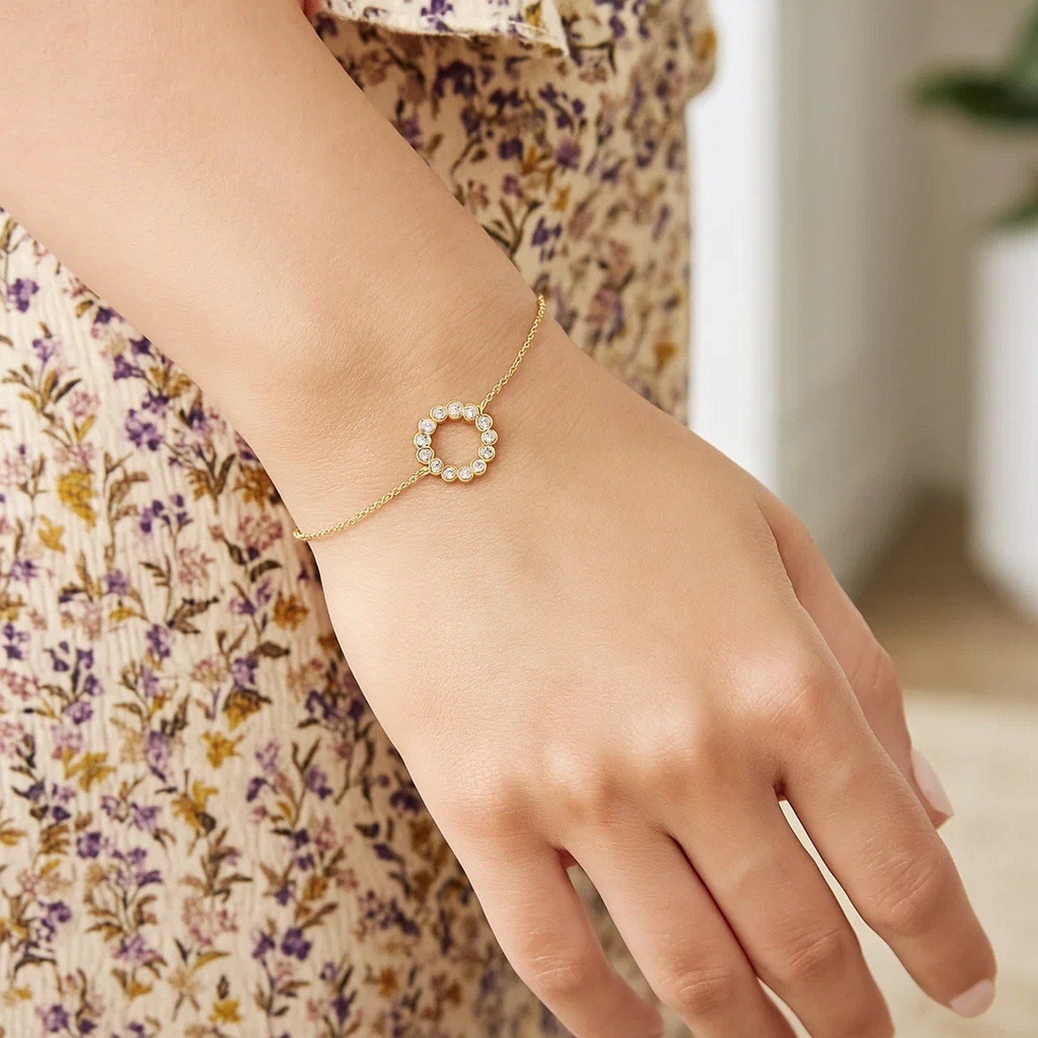 Petite Diamond Circle Bracelet, 14K Yellow Gold